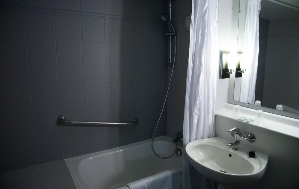 Design Resto Novo Hotel 2*